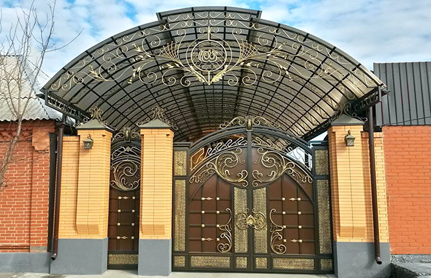 Купить или заказать ворота для дома с навесом - стильные и надежные решения для вашего участка в Павлово от 41817 руб | ВоротМастер-Пвв